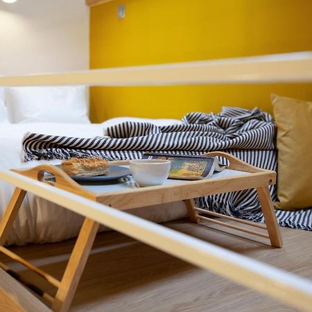 Yellow Apartment Cluj-Napoca Ngoại thất bức ảnh